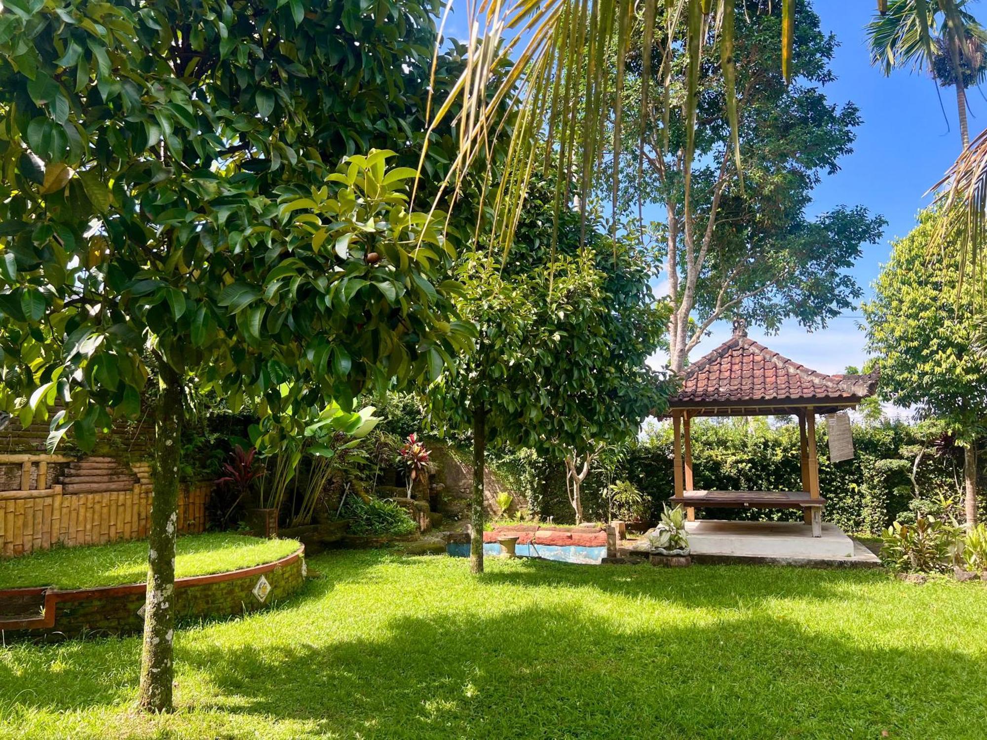 Bello Bungalow Batukliang Exteriér fotografie
