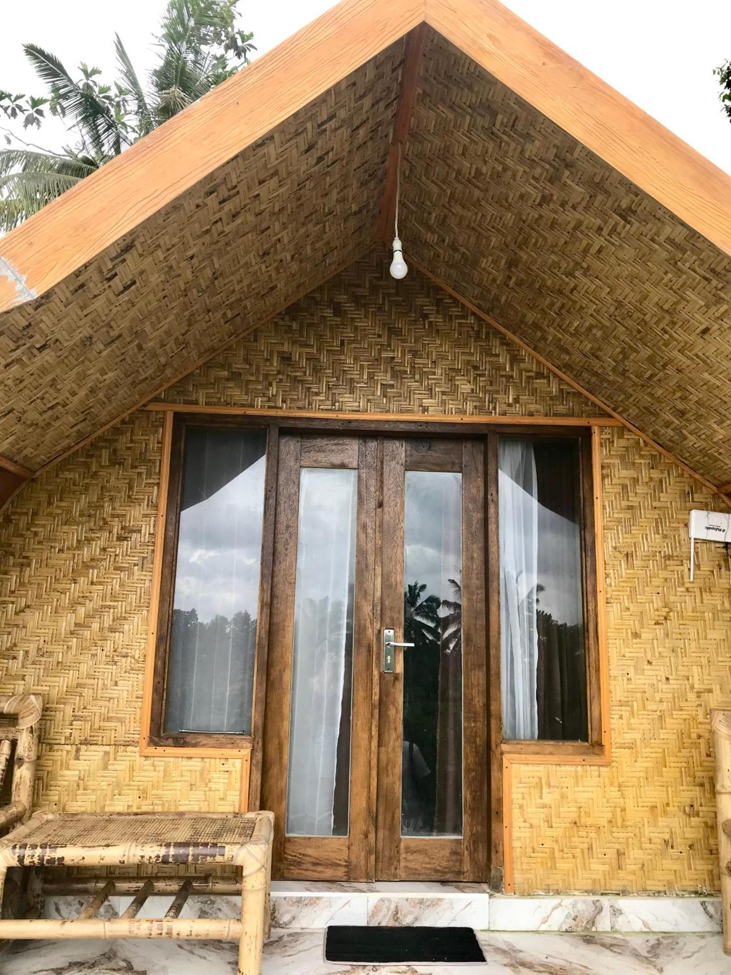 Bello Bungalow Batukliang Exteriér fotografie